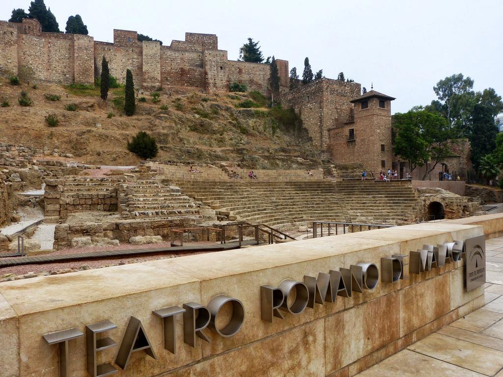 Ferienwohnung Teatro Cervantes Sigloxxi Málaga Exterior foto